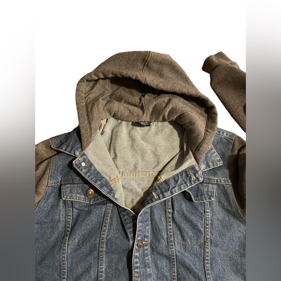 Jean jacket with fleece sleeves - Picture 3 of 5